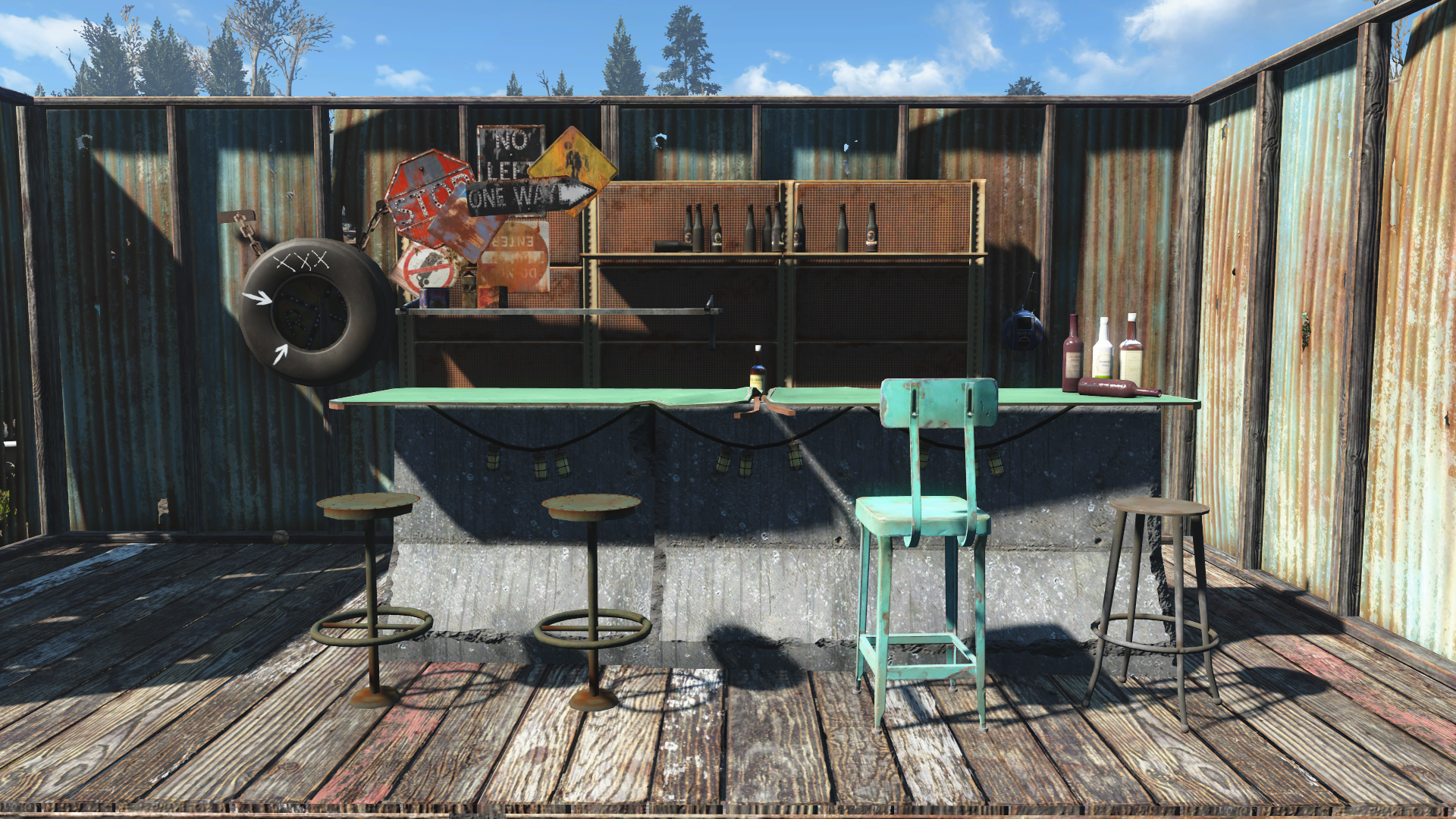 the-roadhouse-bar-l2.png